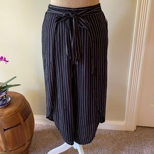 Billabong side split pants